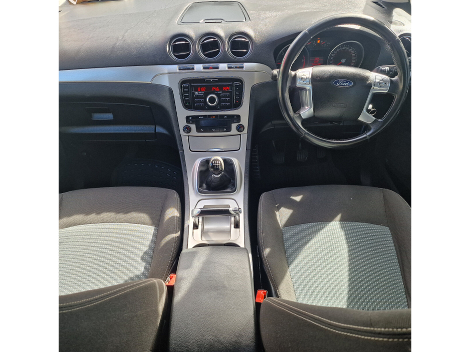 2011 Ford Galaxy 2.0TDCi 115 PS Zetec €3,450