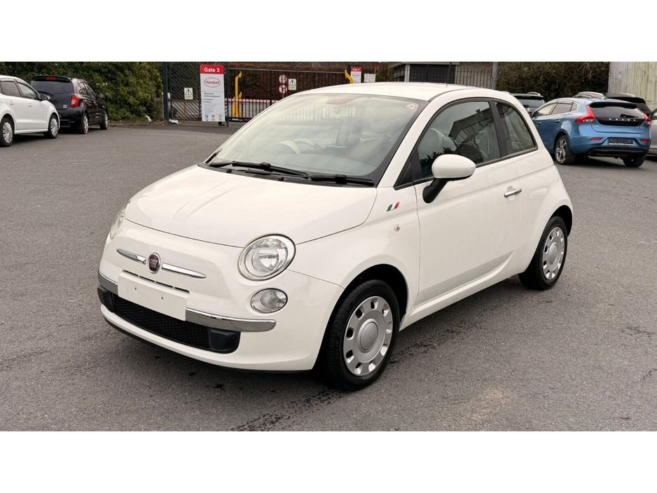 2015 Fiat 500 1.2 69hp Lounge €8,999