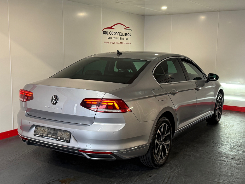 2021 Volkswagen Passat ELEGANCE 2.0 TDI MANUAL 6SPEED FWD 150 4DR €26,950