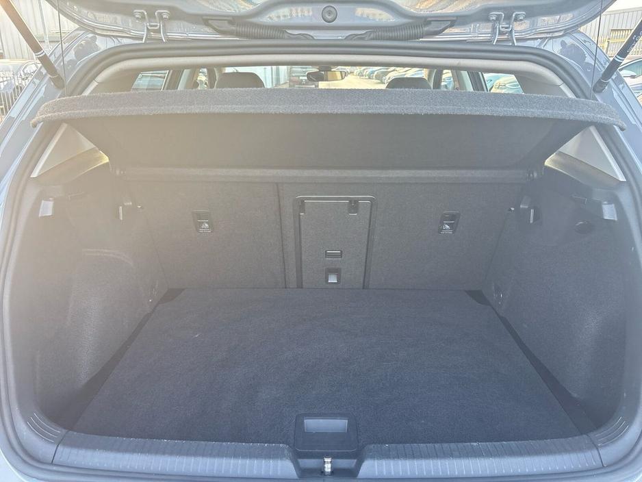 2024 Volkswagen Golf 1.0 TSI 110HP Life €24,975