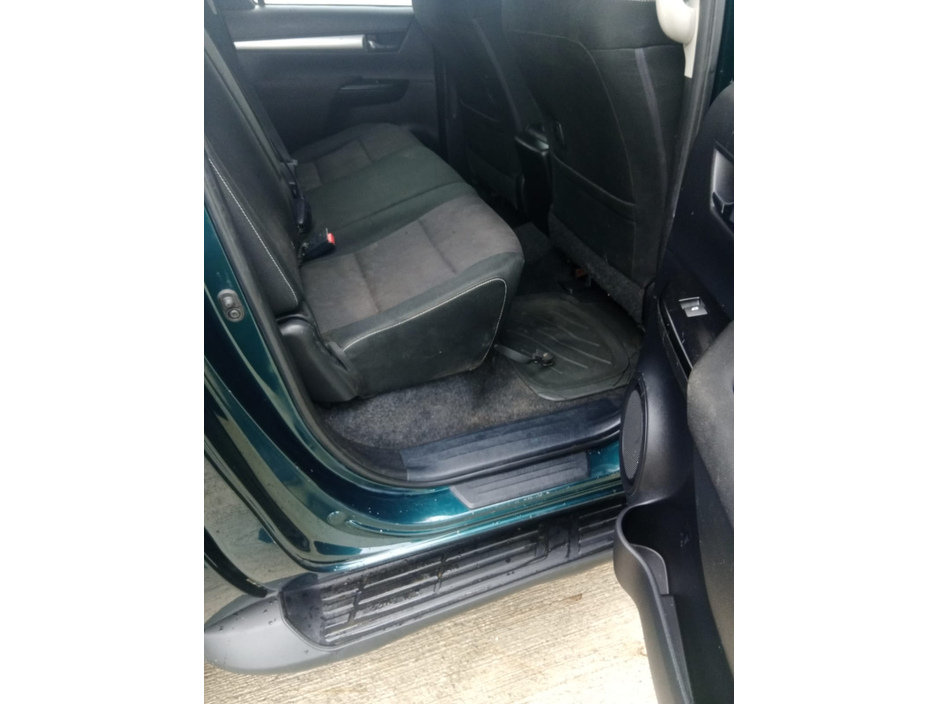 2019 Toyota Hilux 2.4D4D INVINC 148BHP D/C €23,500