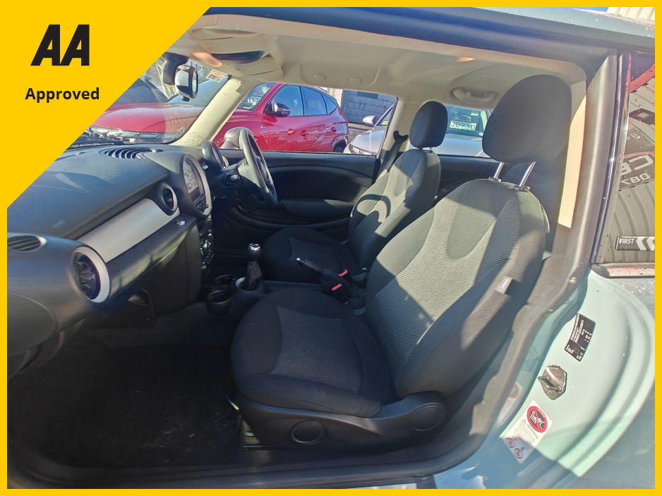 2013 MINI Hatch 2013 1.6  Petrol FIRST €7,950