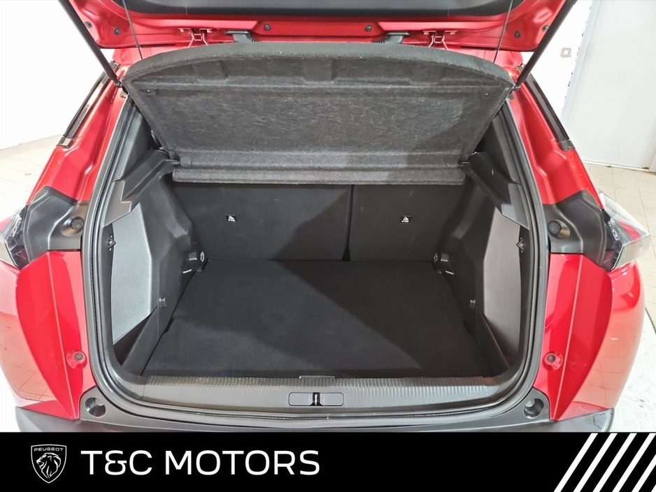 2021 Peugeot 2008 Allure Model 1.2 Bluetooth Phone Prep with Apple Carplay and Android Auto €20,995