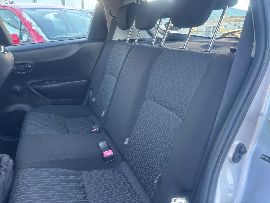 2013 Toyota Yaris 1.0 TERRA 5DR €6,950