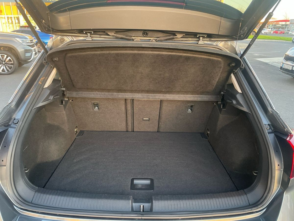 2022 Volkswagen T-Roc 2.0 TDI 116HP Life €25,475