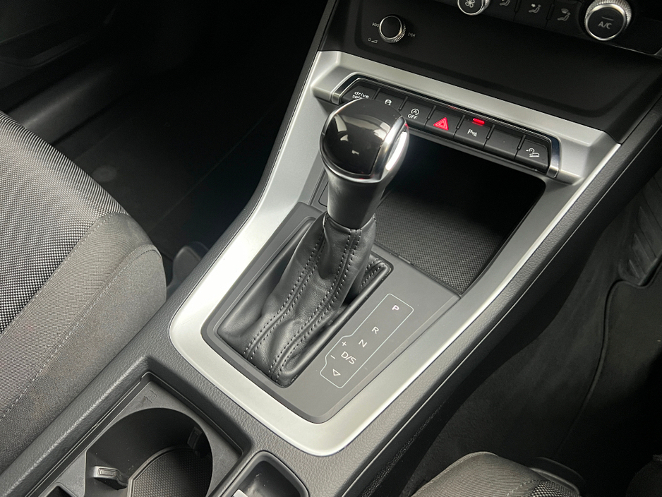 2020 Audi Q3 SE 35 TDI 150HP AUTO €23,990