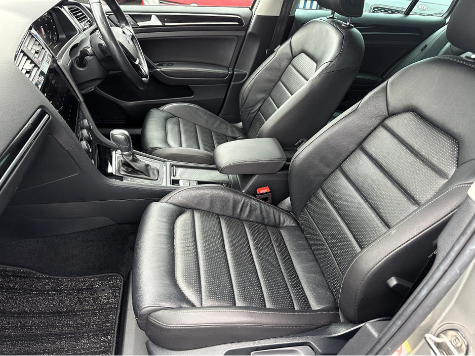 2019 Volkswagen Golf Highline 1.4 TSI DSG €20,700