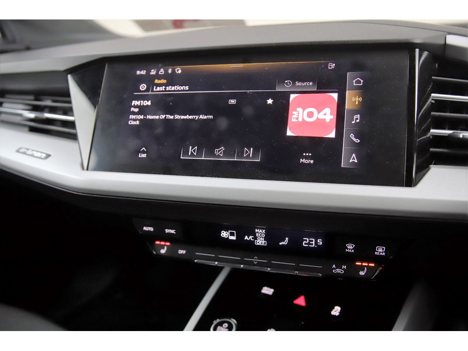 2024 Audi Q4 e-tron E-TRON 45 SPORT €42,490