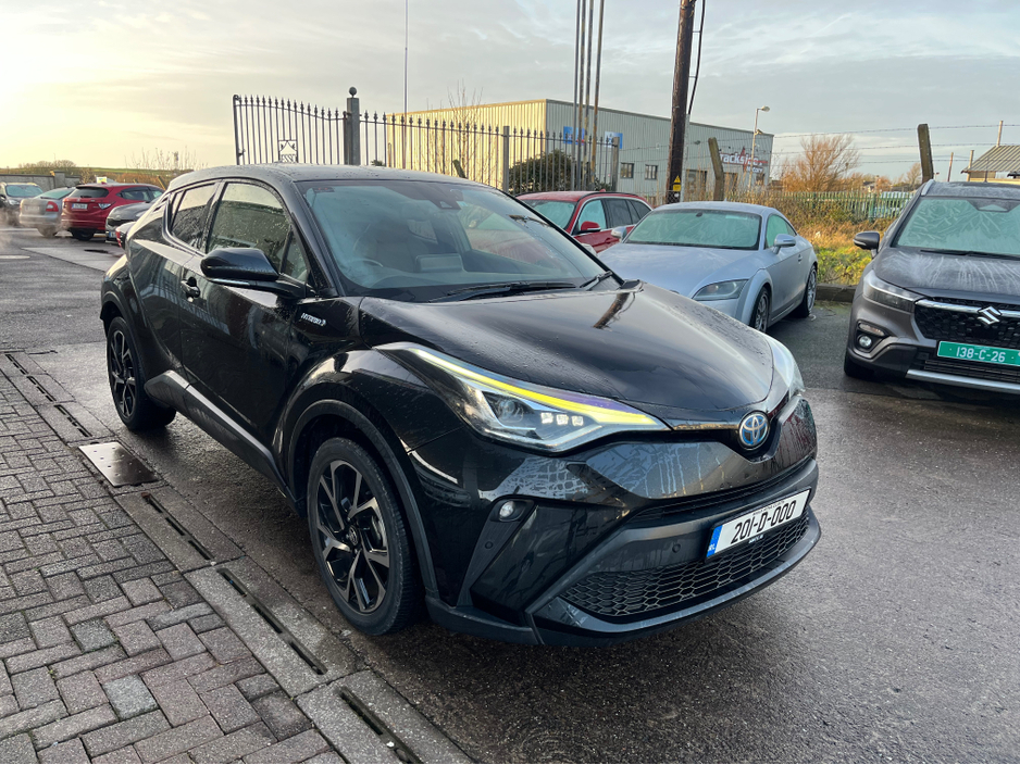 2020 Toyota C-HR Hybrid high spec €23,950