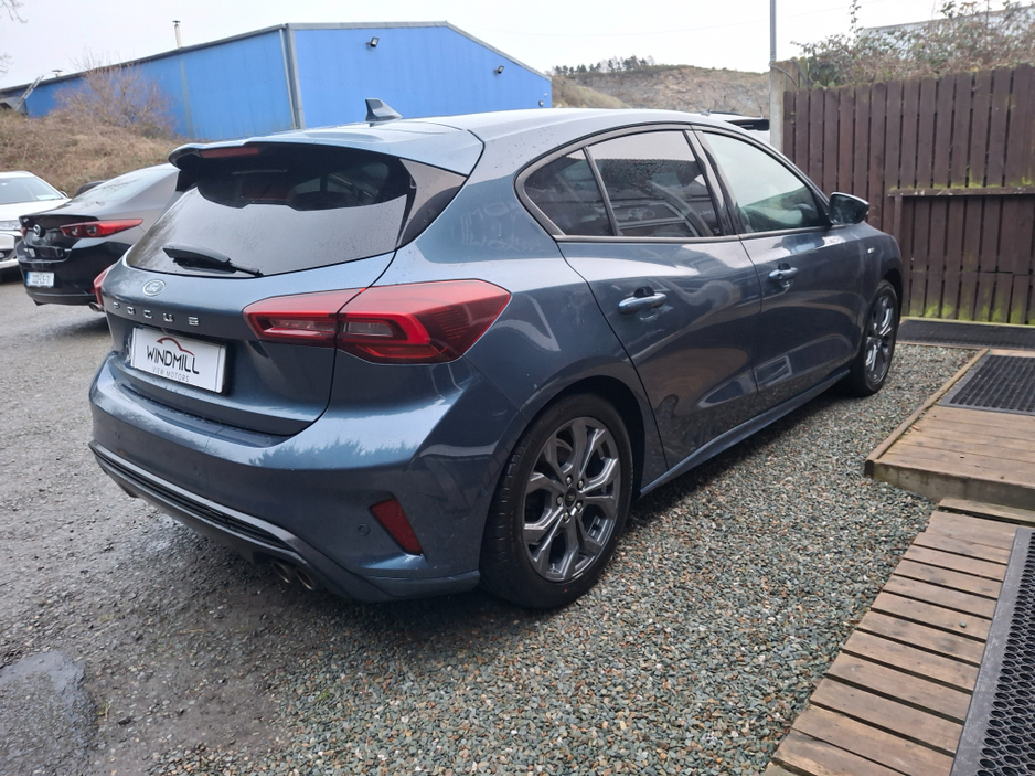 2022 Ford Focus ST-LINE STYLE 5DR 1.0T 12 125 M6 4 €17,250