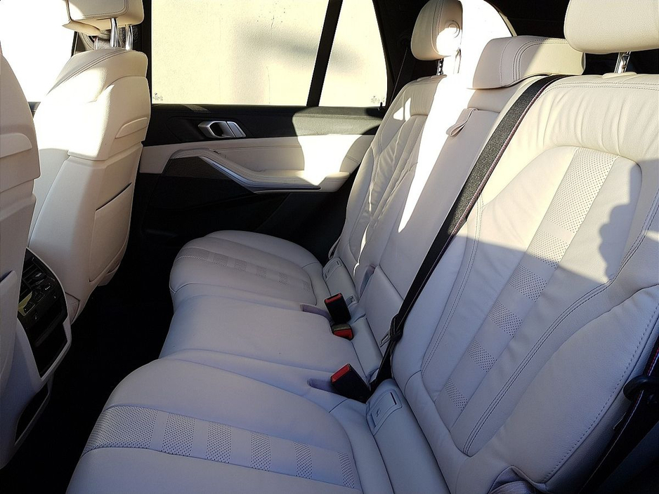 2022 BMW X5 xDrive30d M Sport €89,995