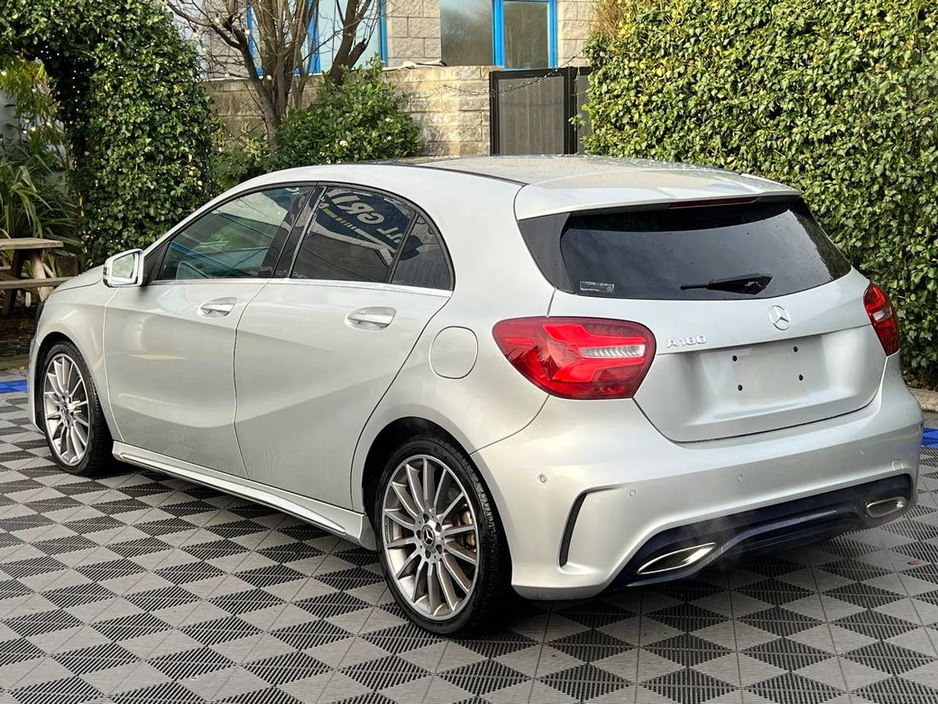 2017 Mercedes-Benz A Class A180 AMG-LINE 1.6 AUTO // FULL SERVICE HISTORY // OPENING PAN ROOF // BLUETOOTH MUSIC €19,900