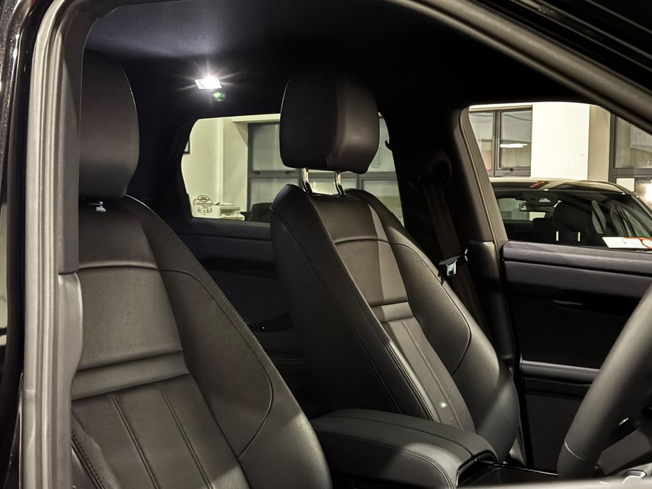 2023 Land Rover Range Rover Evoque Evoque1.5 P300E Dynamic SE