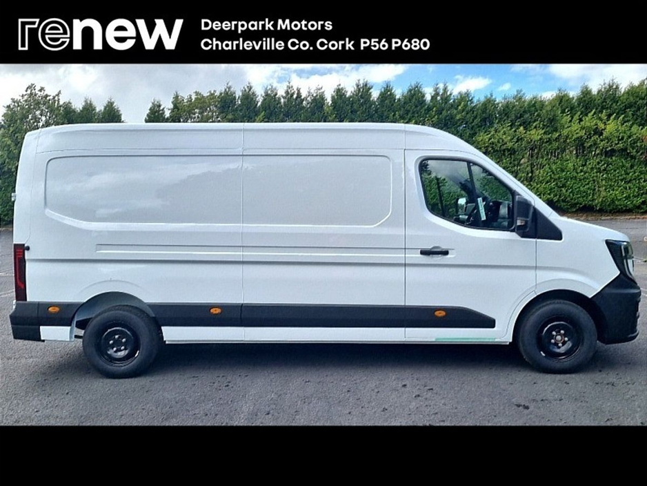 2025 Renault Master Advance LM35 Auto 170 bhp €40,600