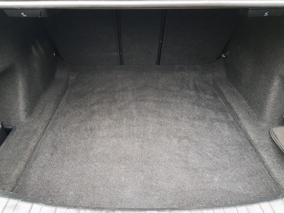 2022 BMW 3 Series 318d SE €39,995