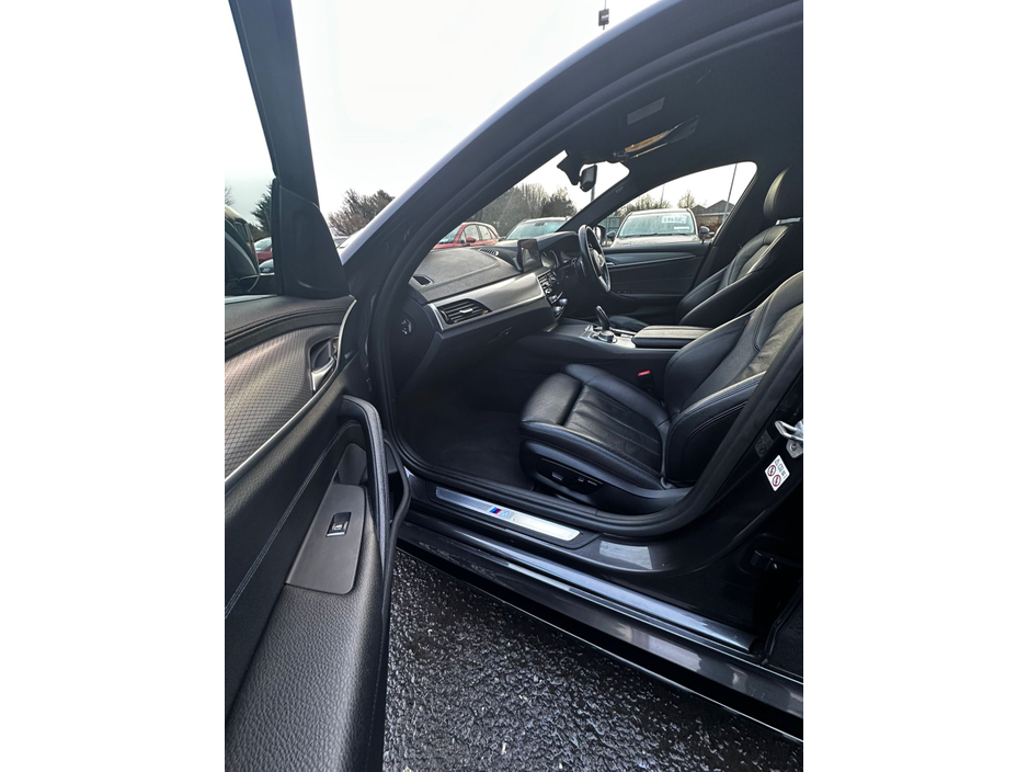 2017 BMW 5 Series 530E G30 M SPORT 4DR AUTO €17,450