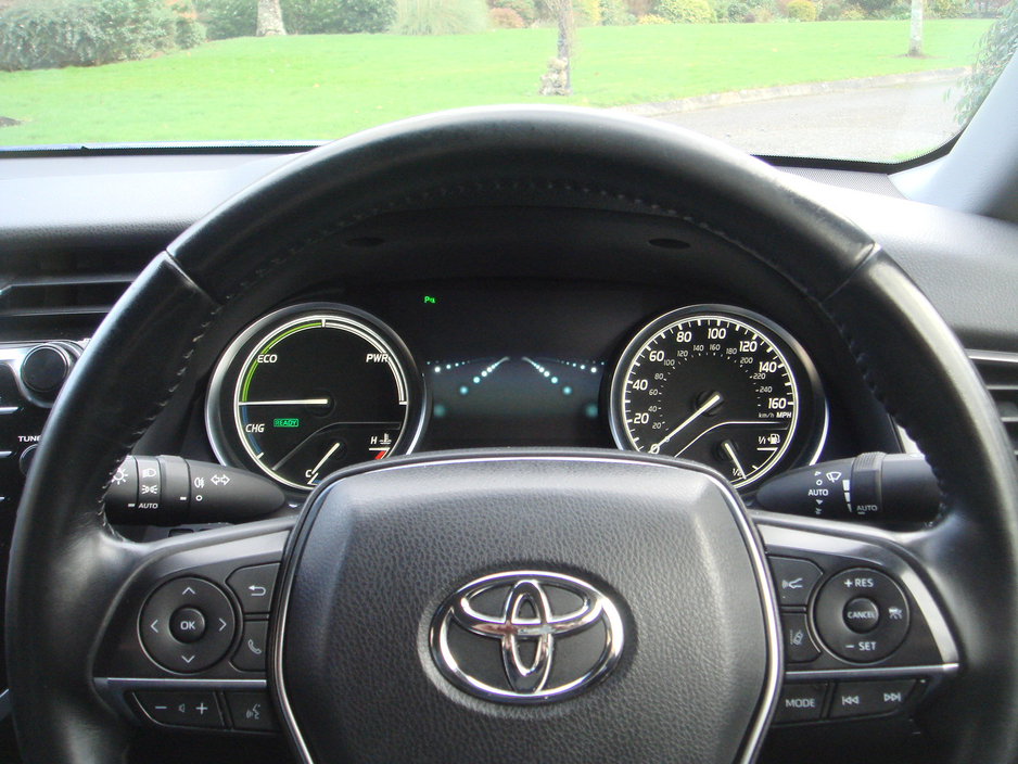 2019 Toyota Camry (192) Design 2.5 VVT-I Hybrid €180 Road Tax NCT 6/26 *** Your's from as little as €91 Per Week *** SALE *** SALE *** SALE *** €16,999