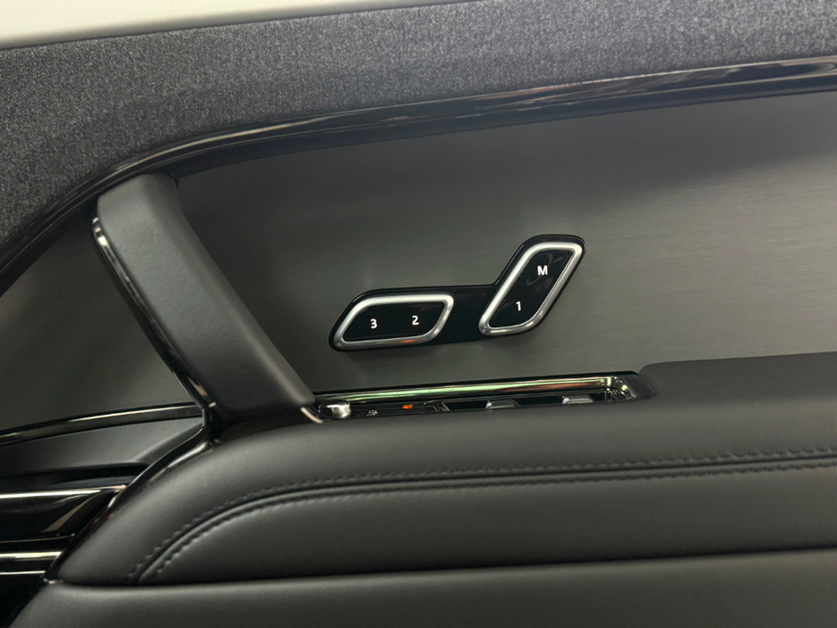 2024 Land Rover Range Rover Sport DYNAMIC P460E €112,990