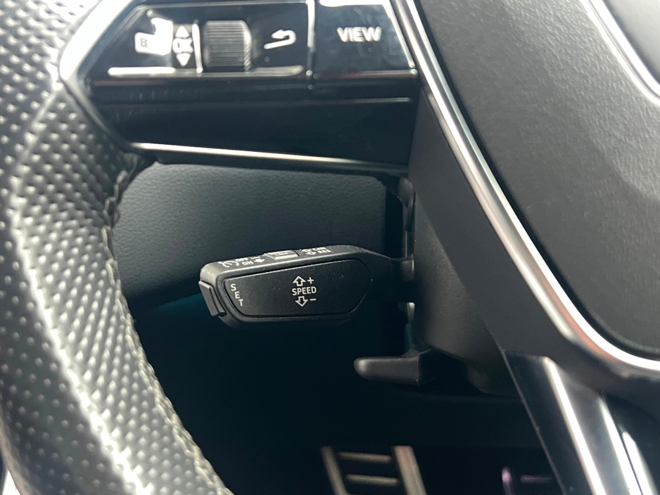 2022 Audi A6 COMPETITION 55 TFSI E QUATTRO €43,990