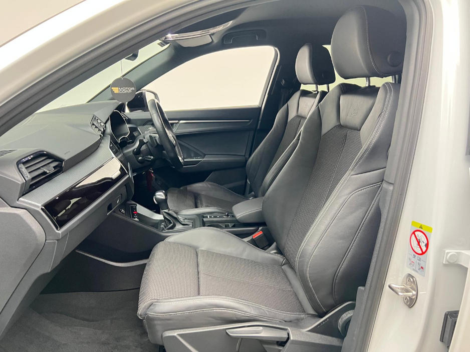 2023 Audi Q3 S LINE 45 TFSI E BLACK EDITION €39,990