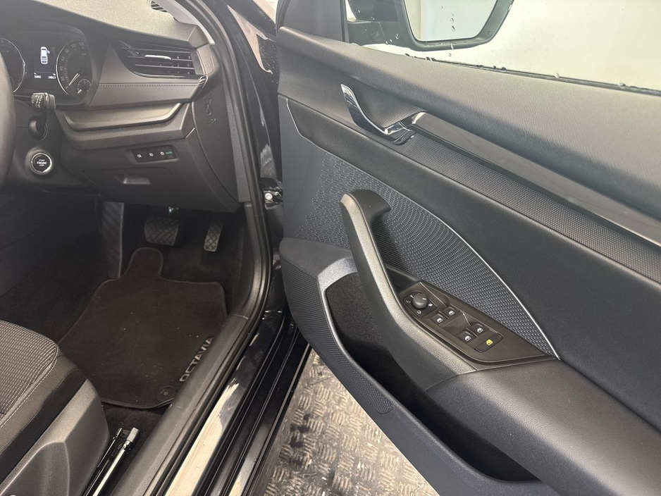 2024 Skoda Octavia 2.0TDI AMB DSG *2YR WARRANTY* €55 P/W ON PCP €30,995
