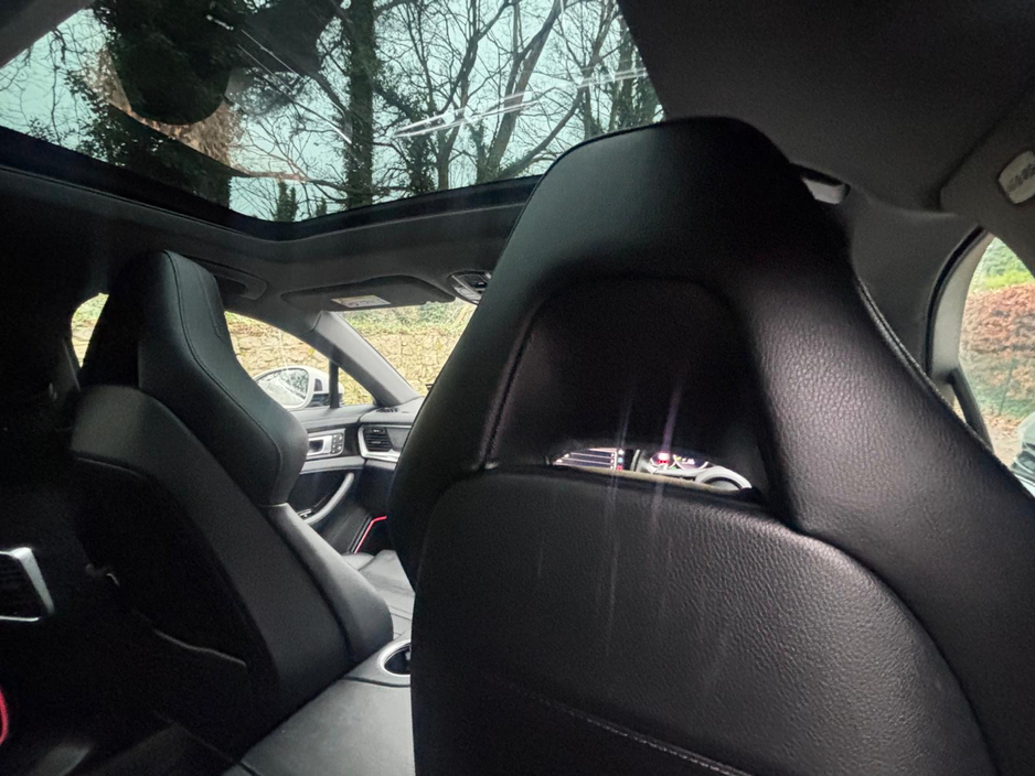 2023 Porsche Panamera 4 E-HYBRID SPORT TURISMO *Colossal Specification* €87,950