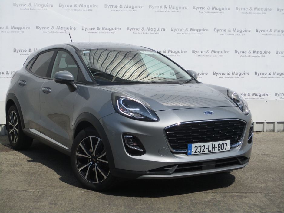 2023 Ford Puma AUTOMATIC TITANIUM 5DR 1.0T 125 MHEV WITH WINTER PACK AND SPARE WHEEL KIT. ONE CAREFUL OWNER AND FULL FORD SERVICE HISTORY  AND 3 YEARS WARRANTY !!! €29,950