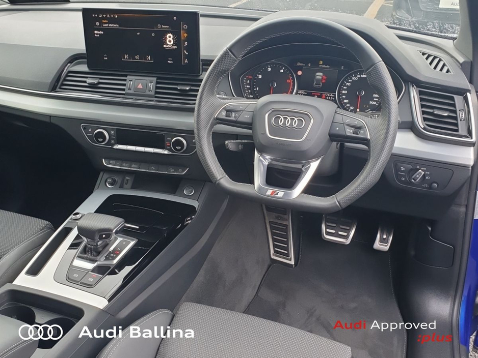2025 Audi Q5 S line BLK ED Red Calipers*Sport steering wheel*and much More €72,900