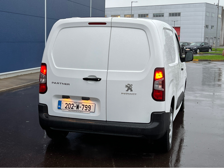 2020 Peugeot Partner 1.5 BLUE HDI 75 PANELL PANELLED 6.2 3 €9,900