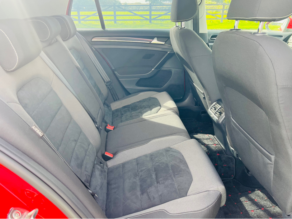 2015 Volkswagen Golf AUTO / HI LINE / FINANCE AVAILABLE €13,950