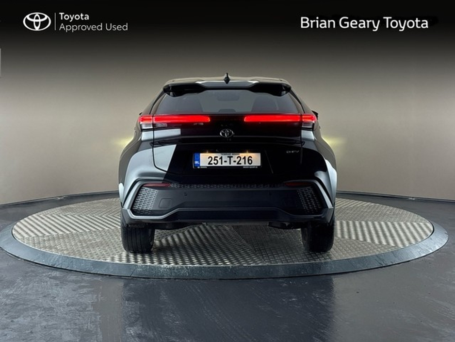 2025 Toyota C-HR HYBRID SPORT €37,950