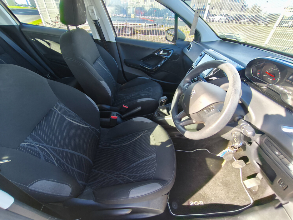 2013 Peugeot 208 1.0 VTI 68 bhp Active €6,500
