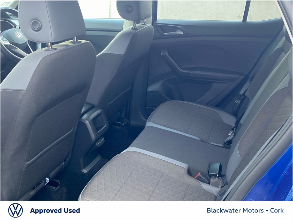 2023 Volkswagen T-Cross 1.0TSI 110BHP R-LINE WITH ADVANCED LED HEADLIGHTS €26,995