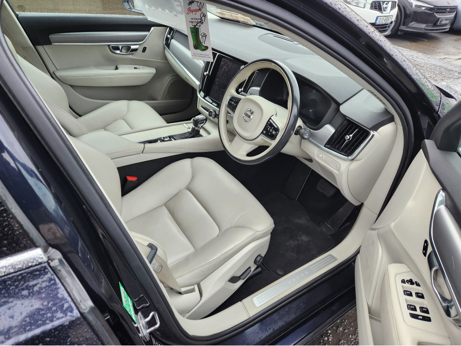 2017 Volvo V90 2.0 D4 MOMENTUM 187BHP AUTO 5DR 187HP A 90 SERIES// JUST HAD MAJOR SERVICE DONE AND NCT UNTIL MARCH 2027 €19,950