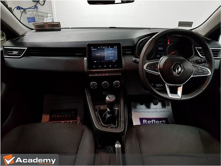 2022 Renault Clio Dynamique Edition Naeb TCE 90 €13,990