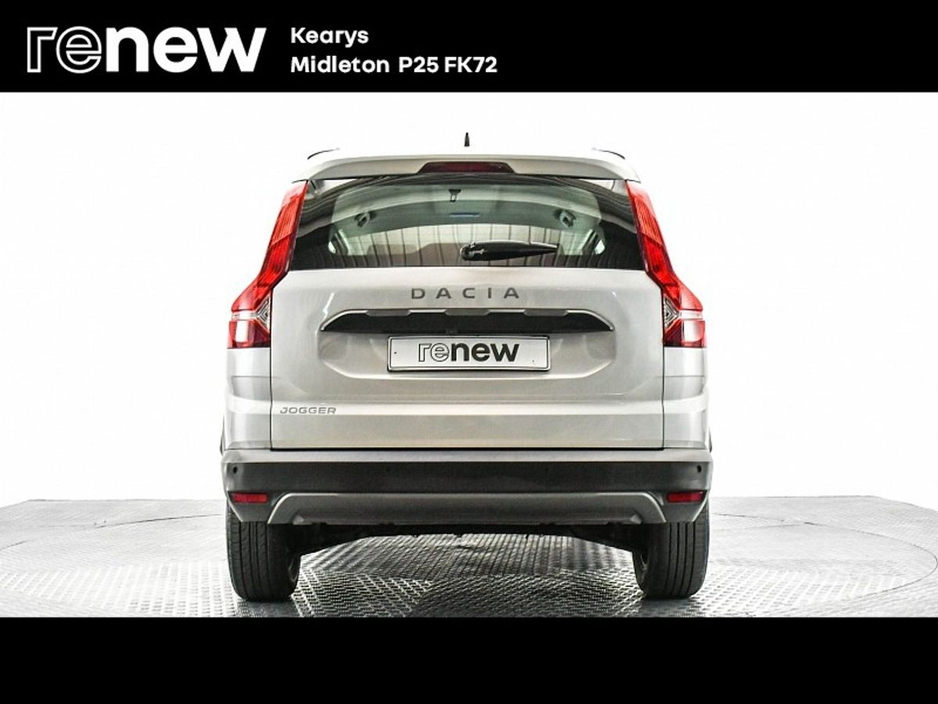 2022 Dacia Jogger TCe 110 Extreme SE €18,990