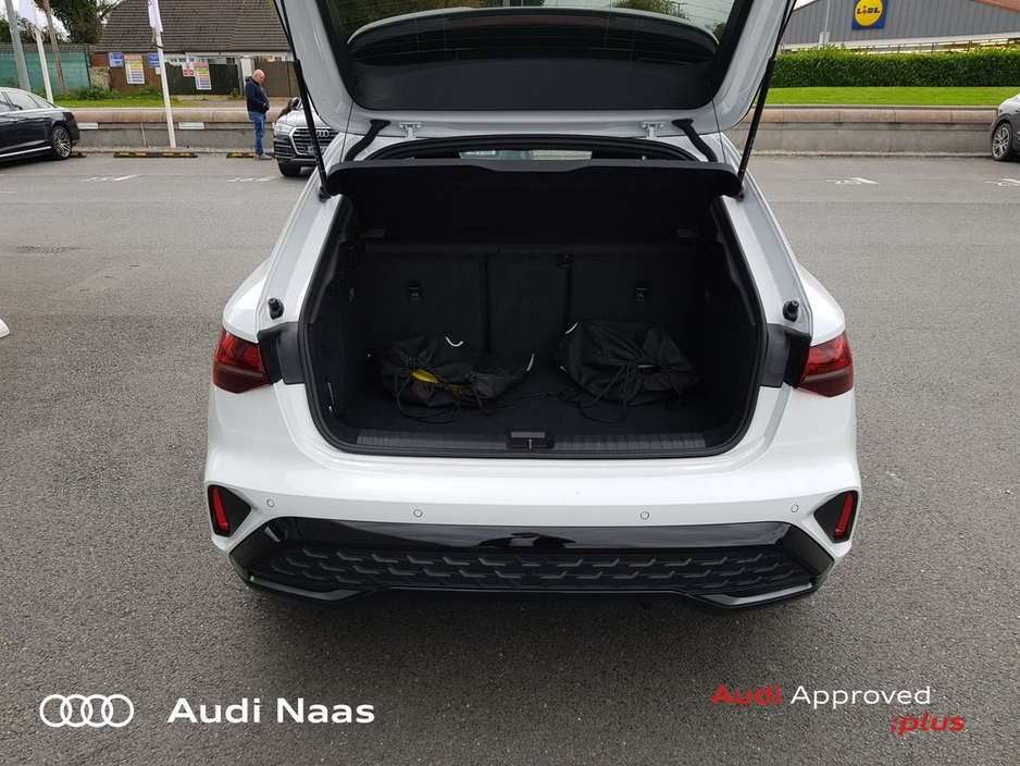 2025 Audi A3 40 Tfsi E S-Line €45,950