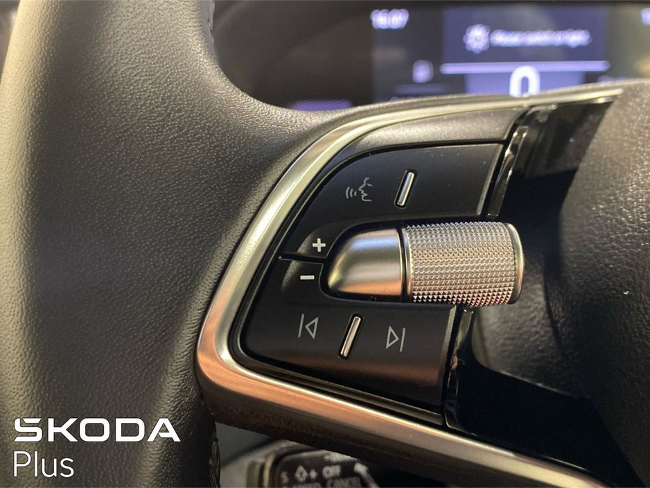 2025 Skoda Karoq Selection 2.0TDI 115bhp €35,950