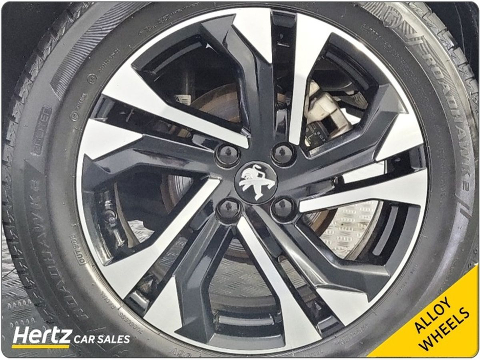 2023 Peugeot 2008 Allure 1.2 Petrol Manual €23,245