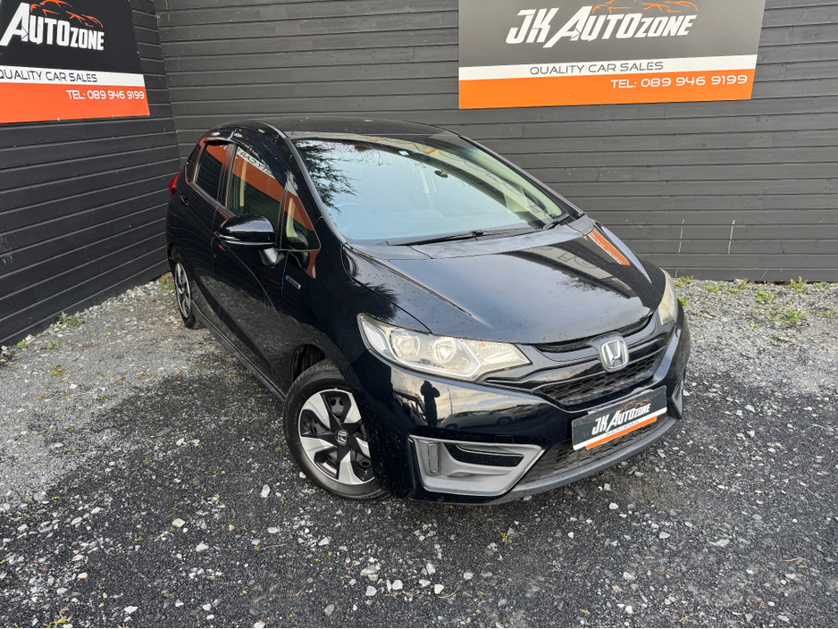 2016 Honda Fit 1.5 HYBRID AUTO €9,995