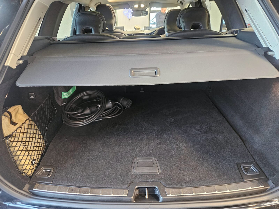 2022 Volvo XC60  €42,950