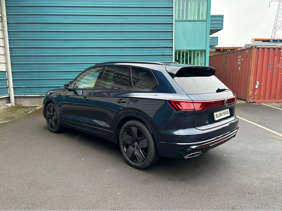 2023 Volkswagen Touareg N1 2 Seat Commercial Van €59,950