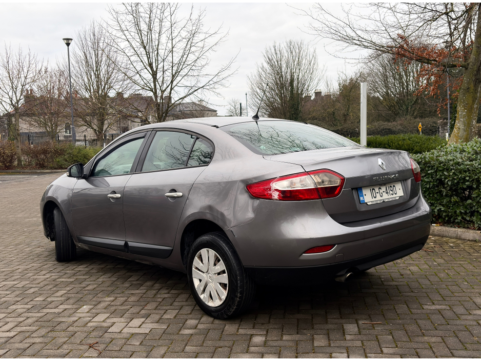 2010 Renault Fluence 1.5 DCI 86 ROYALE 4DR €990