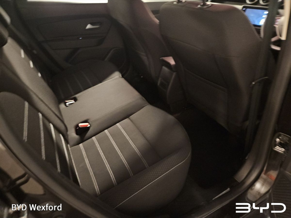 2023 Dacia Duster (DEPOSIT TAKEN) 1.3 TCe 150 EDC Expression €18,475
