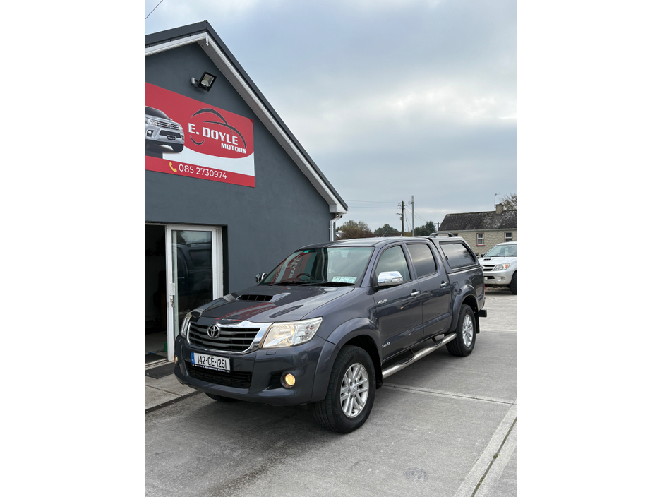 2014 Toyota Hilux 3.0 D-4D INVINCIBLE D/C 4 4DR 2.8D4D GR SPORT 4WD A €18,450