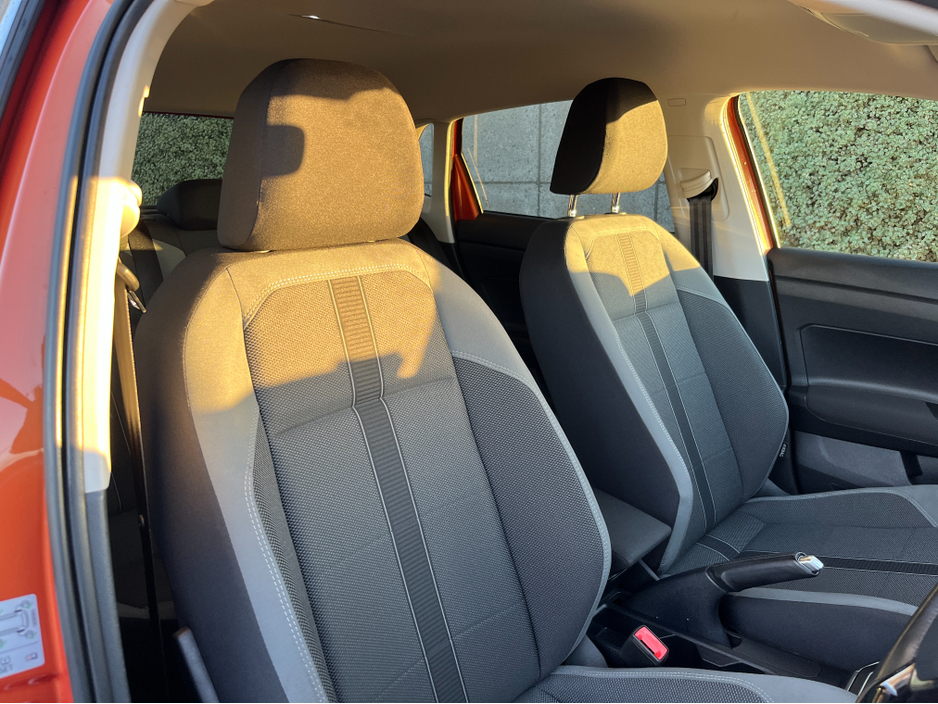 2018 Volkswagen Polo HIGHLINE AUTOMATIC 1.0 PETROL //HIGH SPEC//LOW MILES//ADAPTIVE CRUISE CONTROL//CARPLAY//REVERSE CAMERA//KEYLESS ENTRY// €14,950