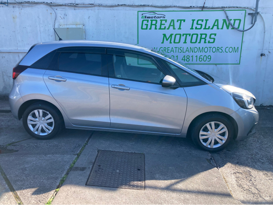 2020 Honda Fit 1.5i Petrol Hybrid Automatic €18,250