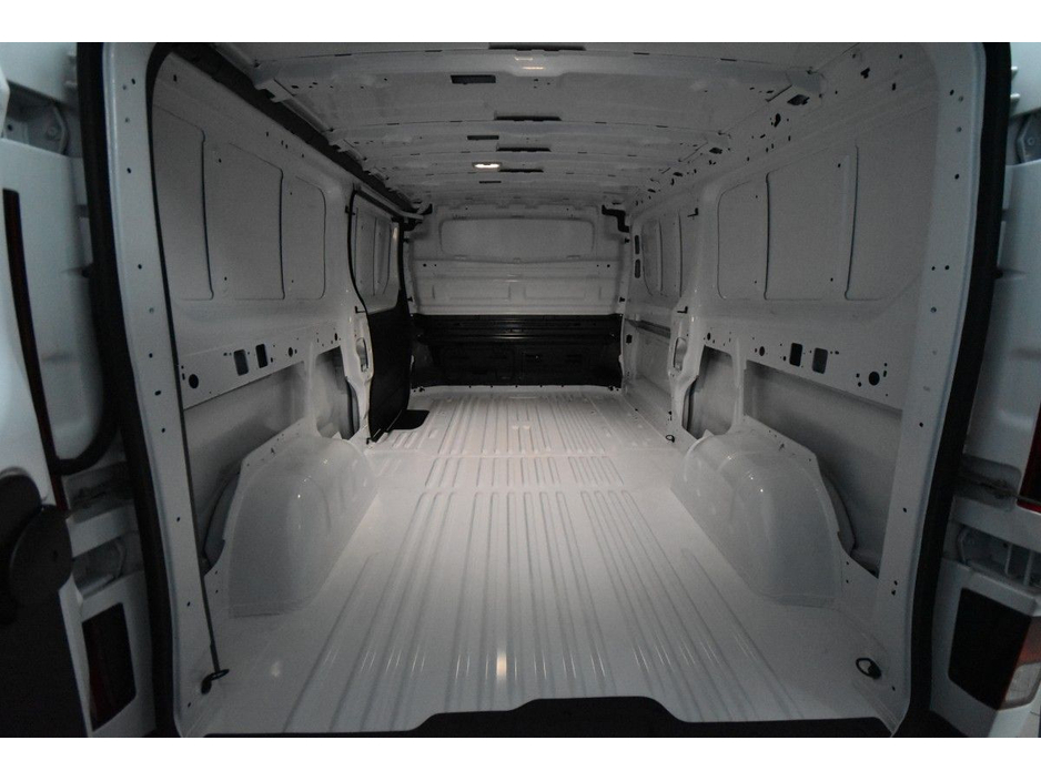 2025 Nissan Primastar SAVE €6,275. Demo. 0 mileage. Premium model 130hp €26,850