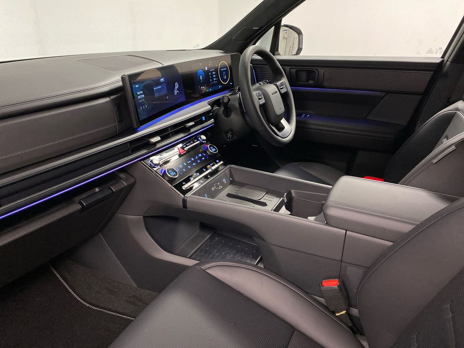 2025 Hyundai Santa Fe SF Premium Calligraphy Creamy White €72,545