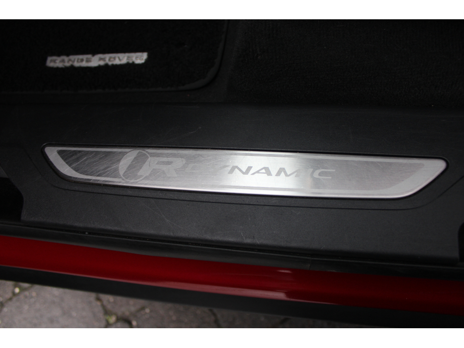 2019 Land Rover Range Rover Velar 2.0 TD4 R DYNAMIQUE AUTO 4X4 €28,950